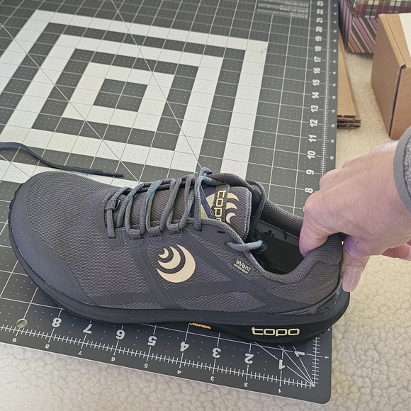 Womens Topo Athletic Terraventure 4 Waterprood Shoes - Picture 15 of 16